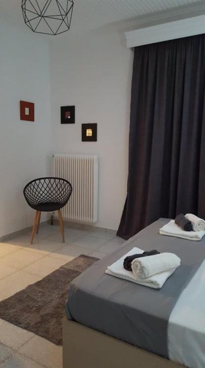 Apartment In The Heart Of The City 5 Larissa Bagian luar foto